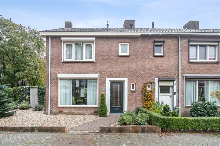 Bekijk foto 3 van Jan Sluijtersstraat 31