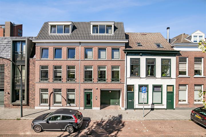 Bekijk foto 2 van Godevaert Montensstraat 22-B