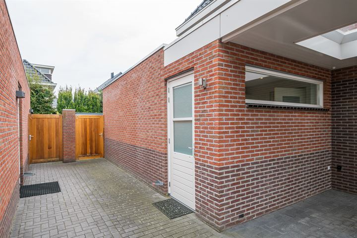 Bekijk foto 9 van IJsselstraat 12