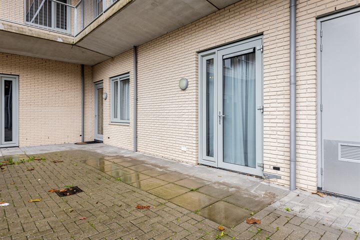 Bekijk foto 22 van San Marinostraat 65