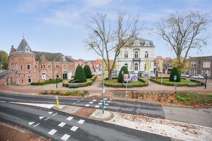 Bekijk foto 38 van Azelmastraat 5