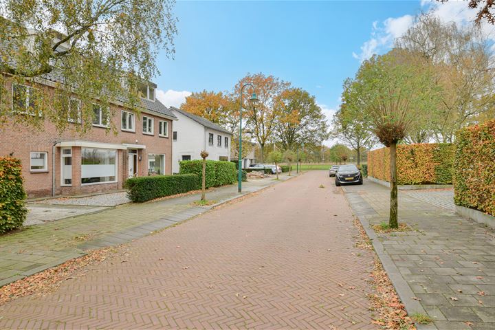 View photo 49 of Jan de Wijsestraat 7