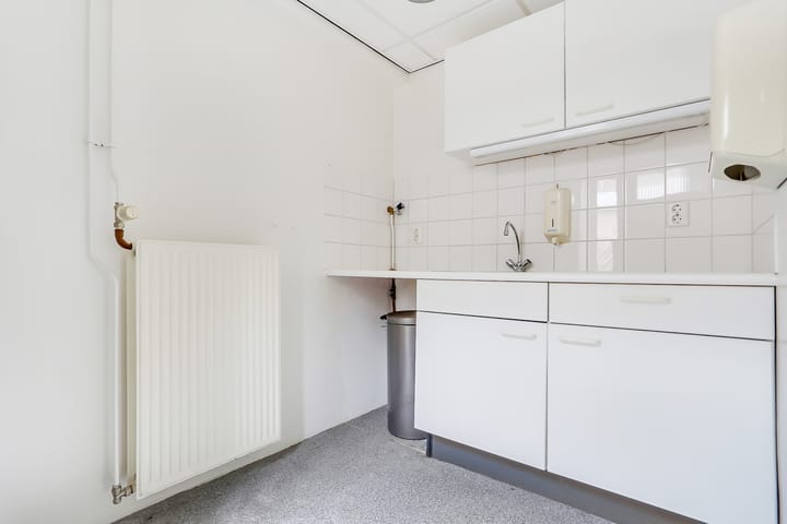 Photo 8 of Voorstraat 33