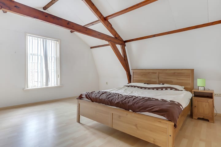 Photo 12 of Voorstraat 33