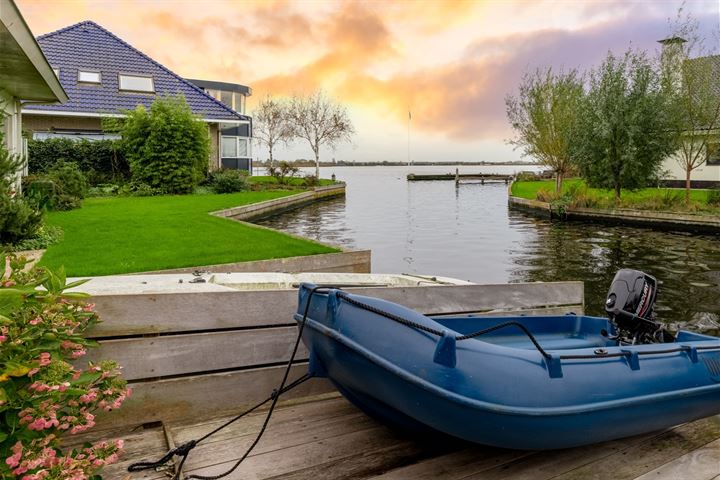 Bekijk foto 40 van Marijkelaan 10