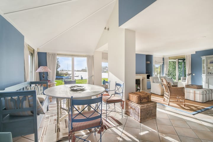 Foto 9 van Djerreblom 7