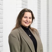 Iris Schafrat - Commercieel Medewerker