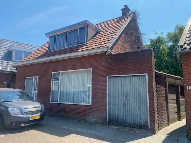 Foto 2 van Lindestraat 13