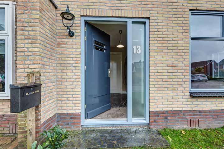 Bekijk foto 10 van Pastoor Lemeerstraat 13