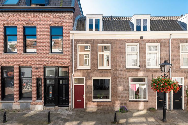 Bekijk foto 1 van Bergstraat 4