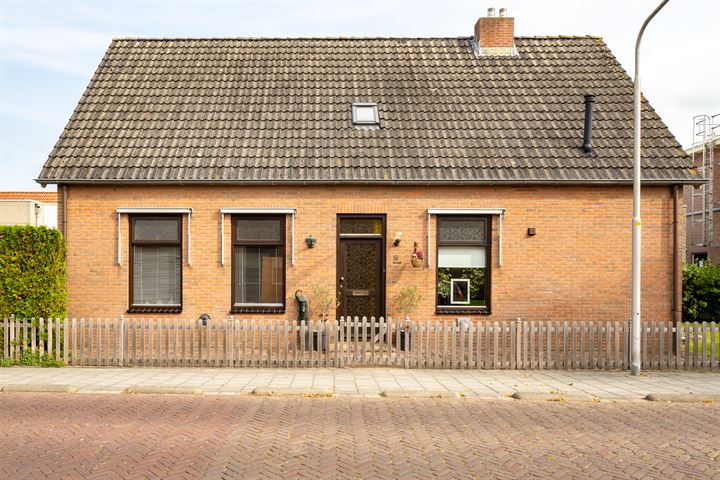 Bekijk foto 20 van Weemestraat 6