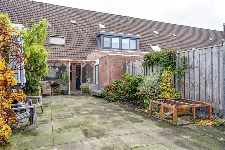 View photo 31 of Overlanderstraat 367