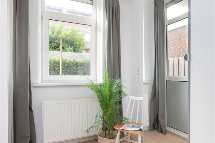 View photo 11 of Esmoreitstraat 39-HS