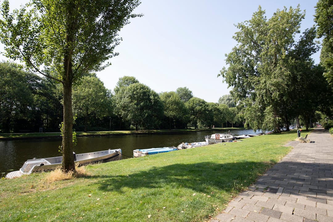 Photo 23 of Esmoreitstraat 39-HS