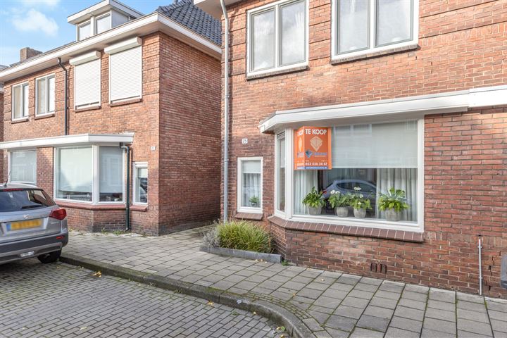 Bekijk foto 47 van Cornelis Speelmanstraat 25