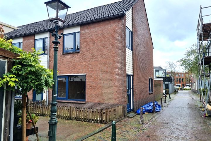 Bekijk foto 1 van Leliestraat 27