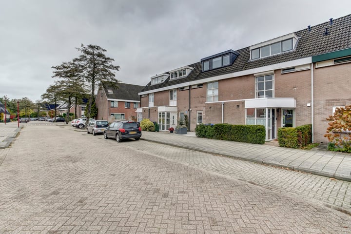 Bekijk foto 31 van Ploegersweide 22