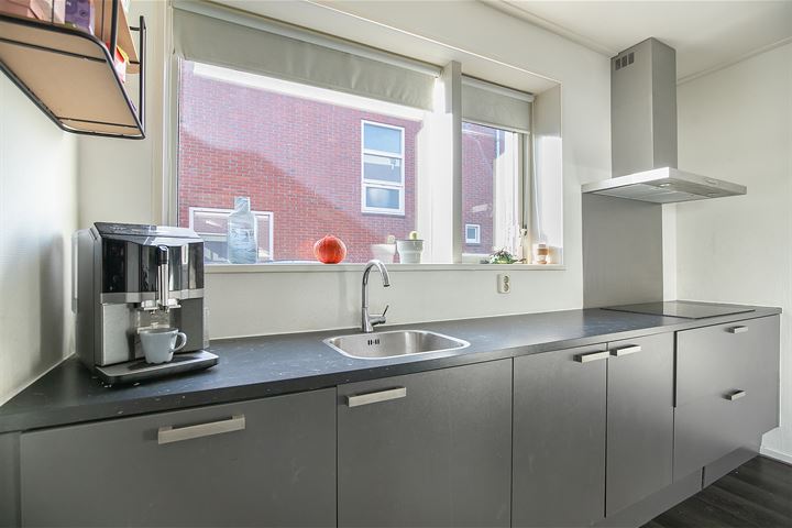 Bekijk foto 14 van Ype Staakstraat 6