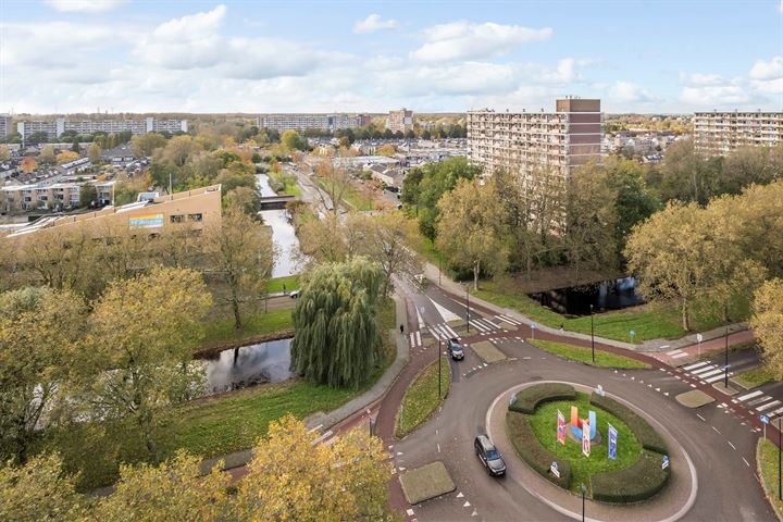 Bekijk foto 21 van Reigerlaan 111