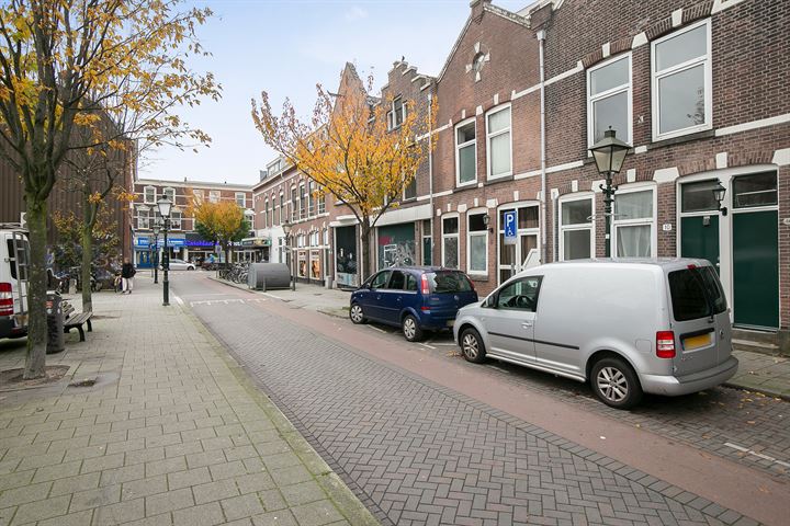 Bekijk foto 27 van Burgemeester Roosstraat 10