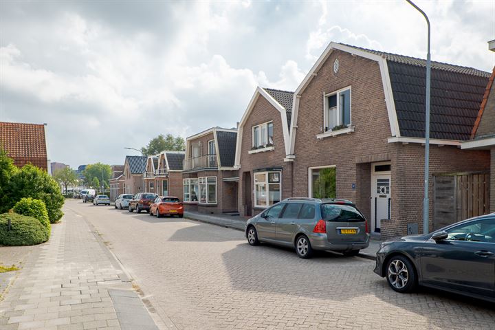 Bekijk foto 4 van Molenstraat 125