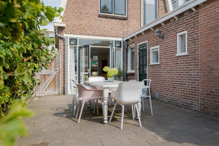 Bekijk foto 43 van Molenstraat 125