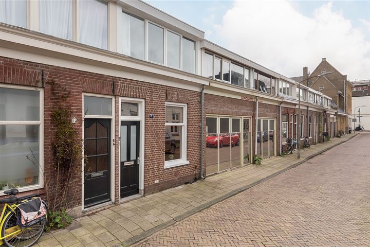 Bekijk foto 30 van Jan Steenstraat 17