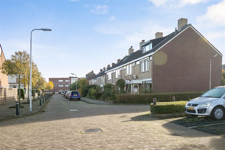 View photo 44 of Bachstraat 2