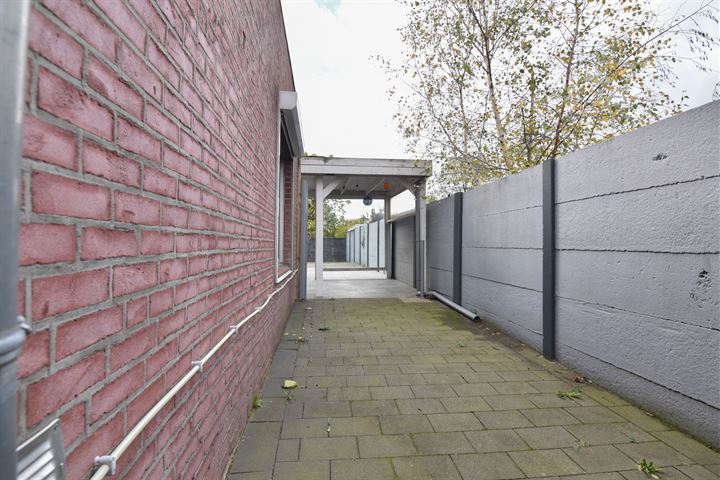 Bekijk foto 19 van Groot-Nullandstraat 16