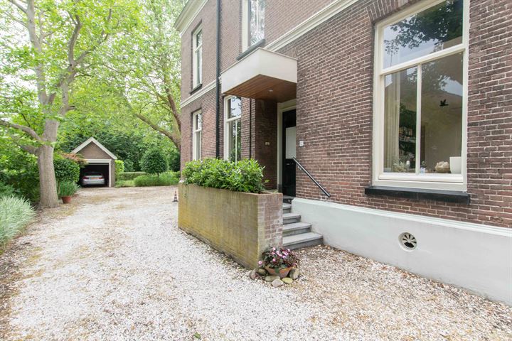 Bekijk foto 4 van Damstraat 102