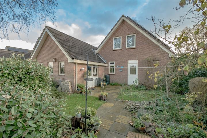 Bekijk foto 3 van Haarsmastraat 14