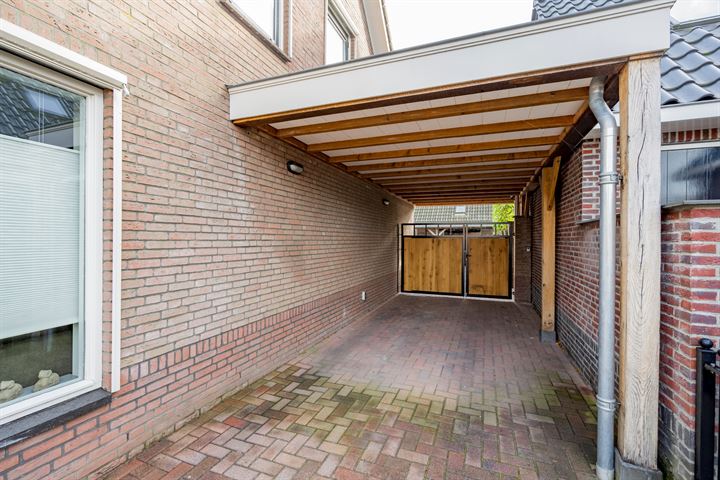 Bekijk foto 33 van Vreugdenhilstraat 12