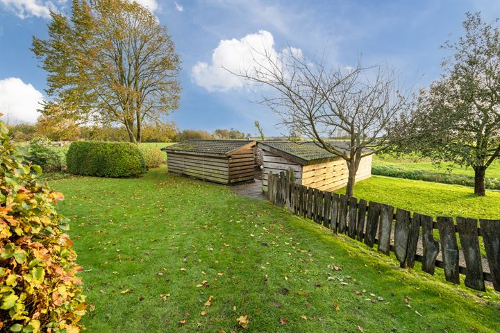 Bekijk foto 42 van Domela Nieuwenhuisweg 11