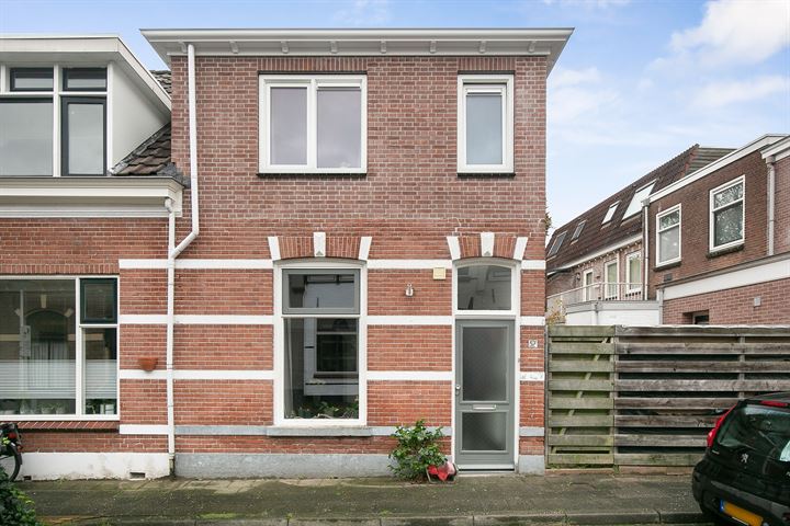 Bekijk foto 1 van Eigenhaardstraat 57