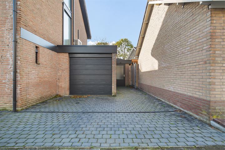 Bekijk foto 76 van Schimmelpenninckstraat 44