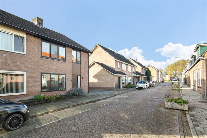 Bekijk foto 78 van Schimmelpenninckstraat 44