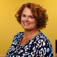 Lucienne van Ruitenbeek - Directeur