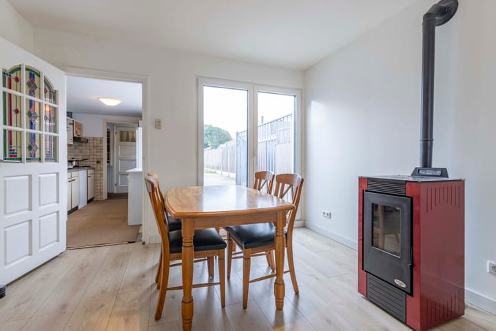 Photo 10 of Burchtstraat 3