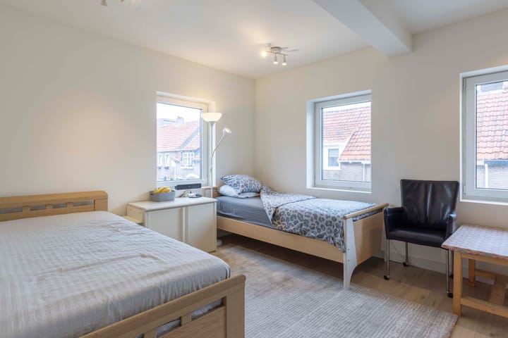 Photo 18 of Burchtstraat 3