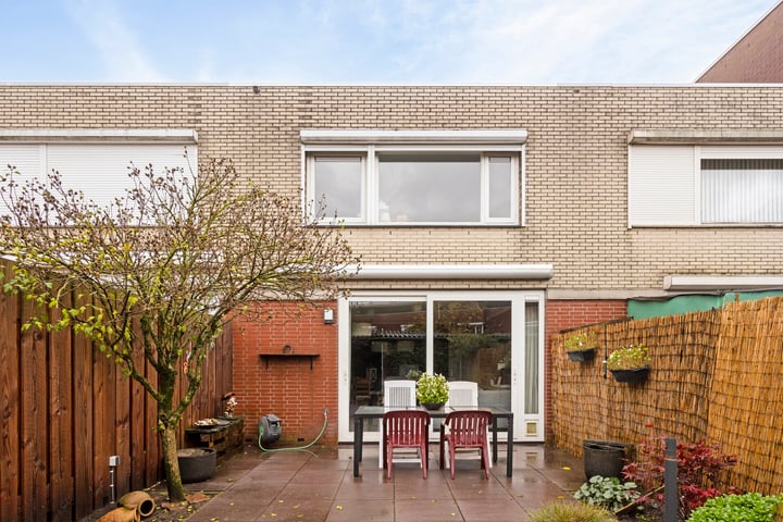 View photo 29 of Oosterbeekstraat 51