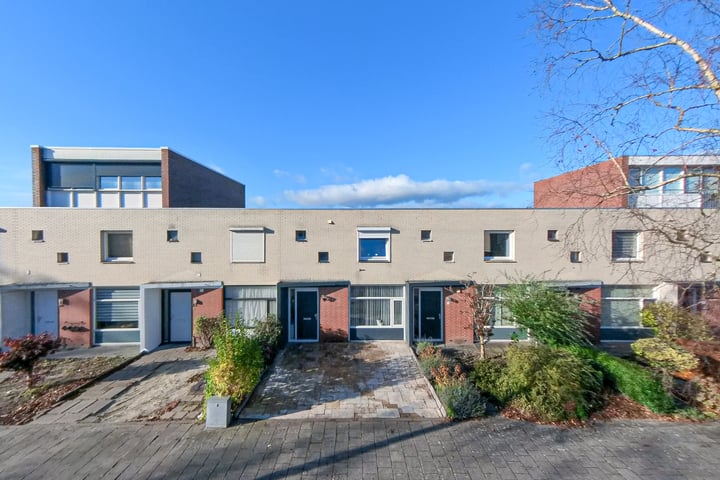 View photo 41 of Oosterbeekstraat 51