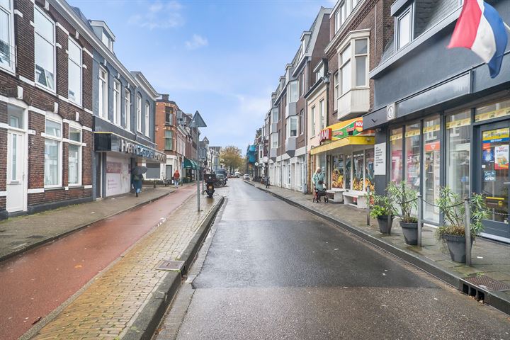 Bekijk foto 34 van Generaal Joubertstraat 4-ZW