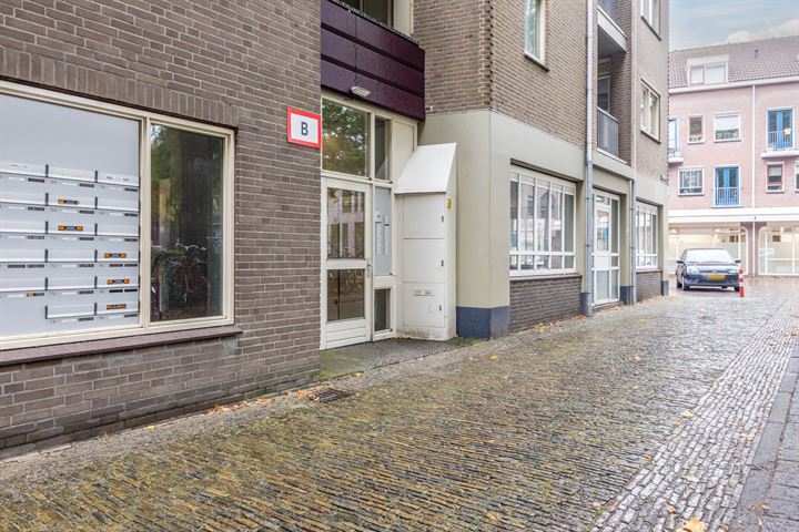 Bekijk foto 44 van Kerkstraat 64