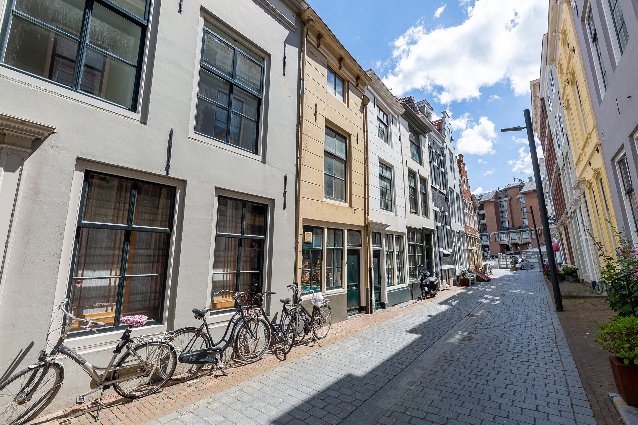Photo 21 of Beursstraat 10
