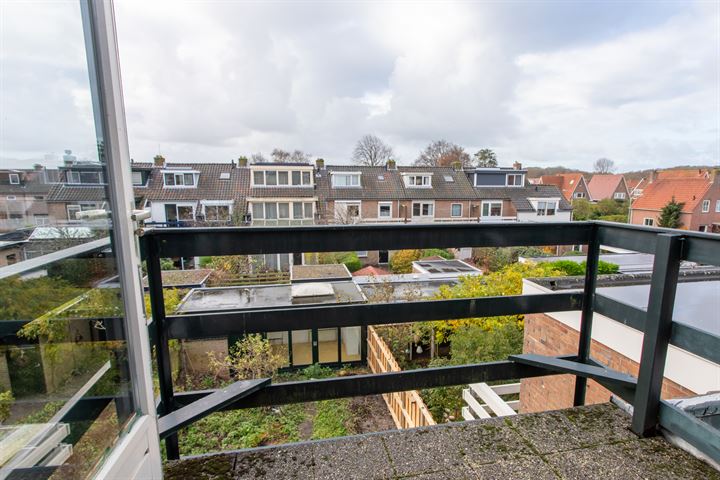 Bekijk foto 27 van Tempelaarstraat 8