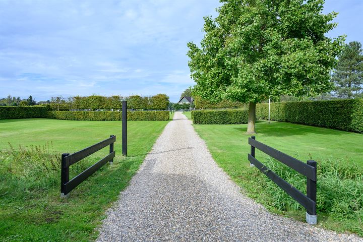 Bekijk foto 3 van Eerbeekseweg 134