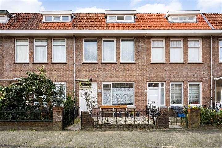 Bekijk foto 1 van Guido Gezellestraat 15