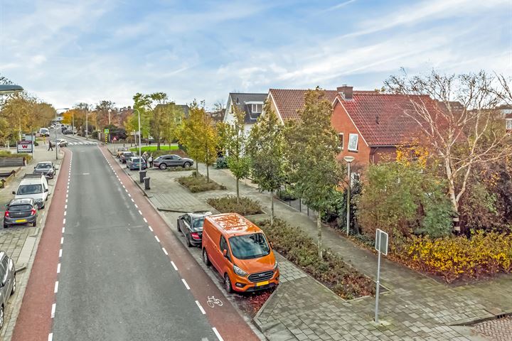 Bekijk foto 42 van Viaductweg 52