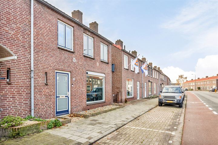 Bekijk foto 25 van Strijenstraat 29