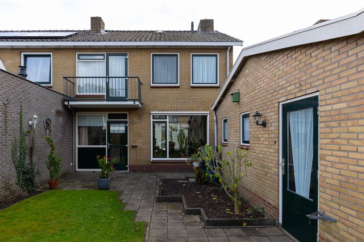 Bekijk foto 43 van Schatbergstraat 60